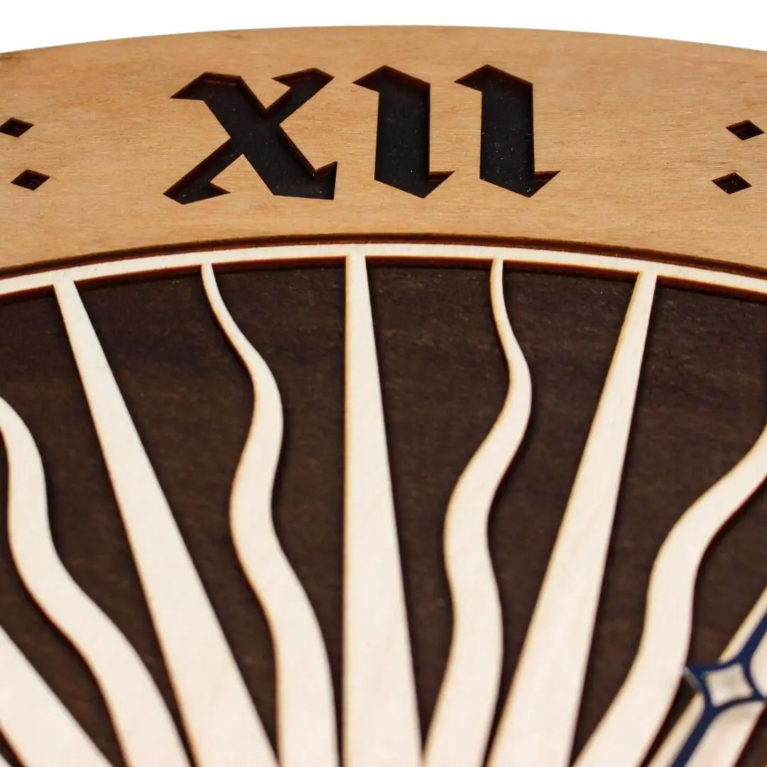 2024/06/115_handcrafted-wooden-sundial-design-clock-roman-numerals-layered-wood-3.webp