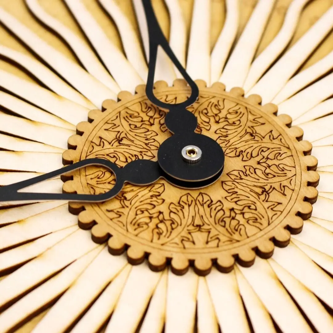 2024/07/114-Handcrafted-wooden-clock-with-detailed-star-engravings-3.webp