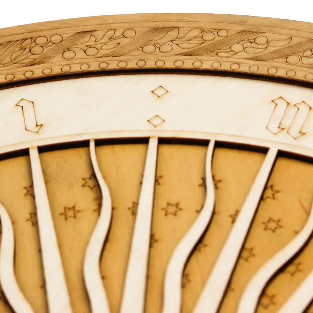 2024/07/114-Handcrafted-wooden-clock-with-detailed-star-engravings-5.webp
