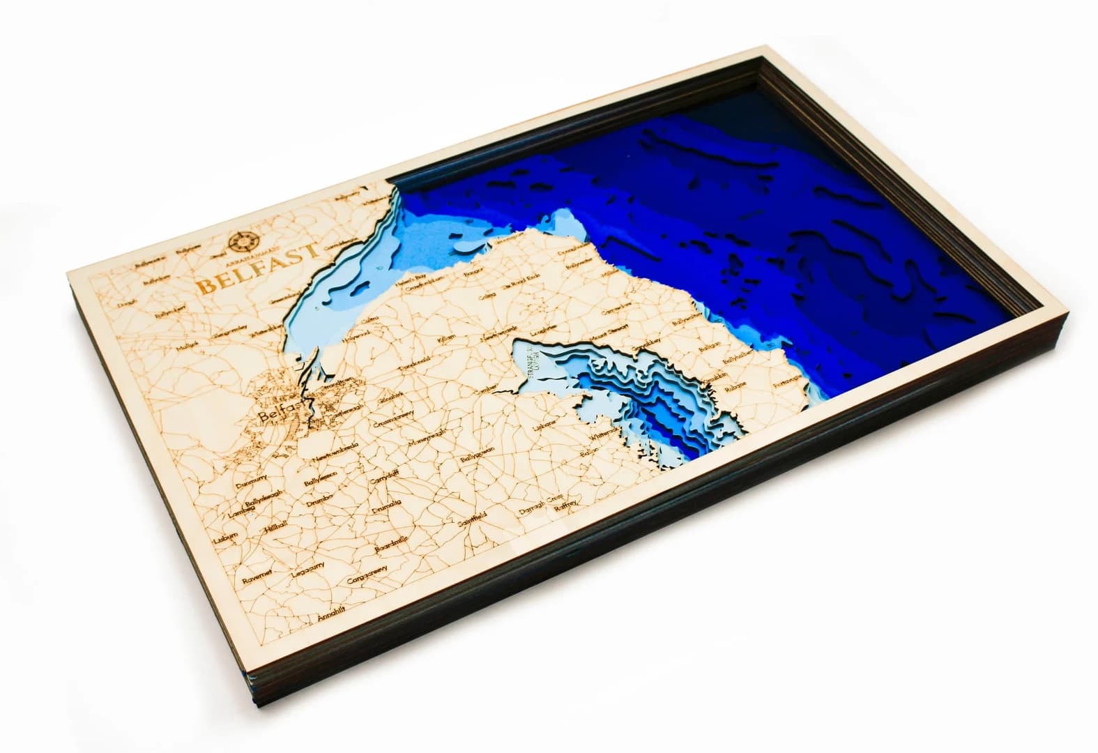 mapy-sveta_belfast-nautical-3d-wooden-depth-map__acq6aodul9.webp
