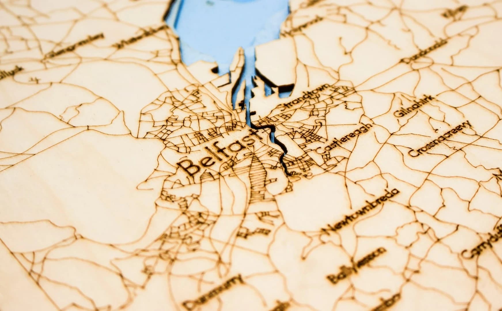 mapy-sveta_belfast-nautical-3d-wooden-depth-map__yewzj08bx68.webp