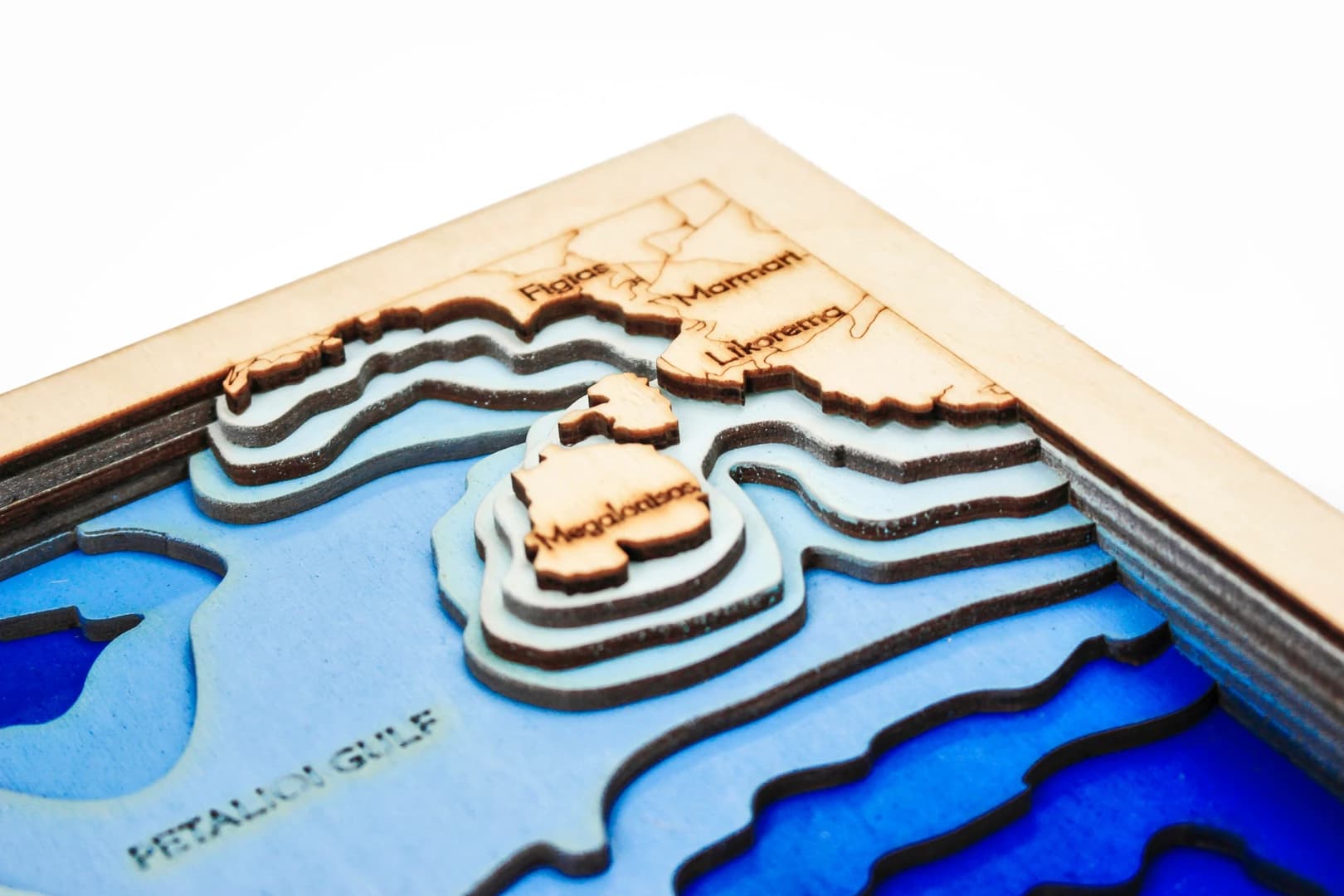 namorne-mapy_athens-nautical-3d-wooden-depth-map__92qkd132vc.webp