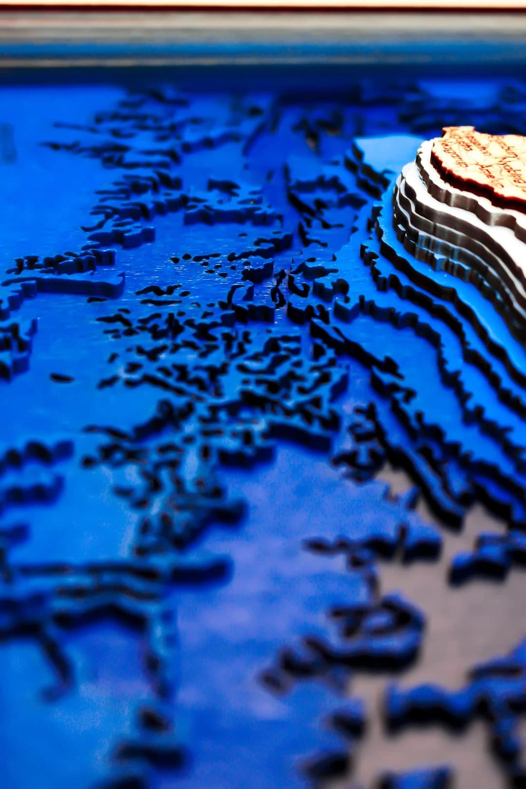 namorne-mapy_australia-nautical-3d-wooden-depth-map__qa8lw5lesdb.webp