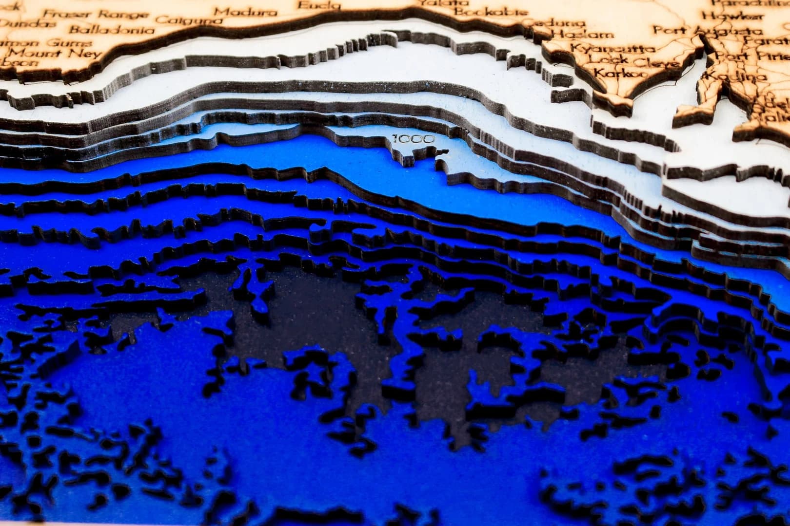 namorne-mapy_australia-nautical-3d-wooden-depth-map__zahjd0j7jvh.webp