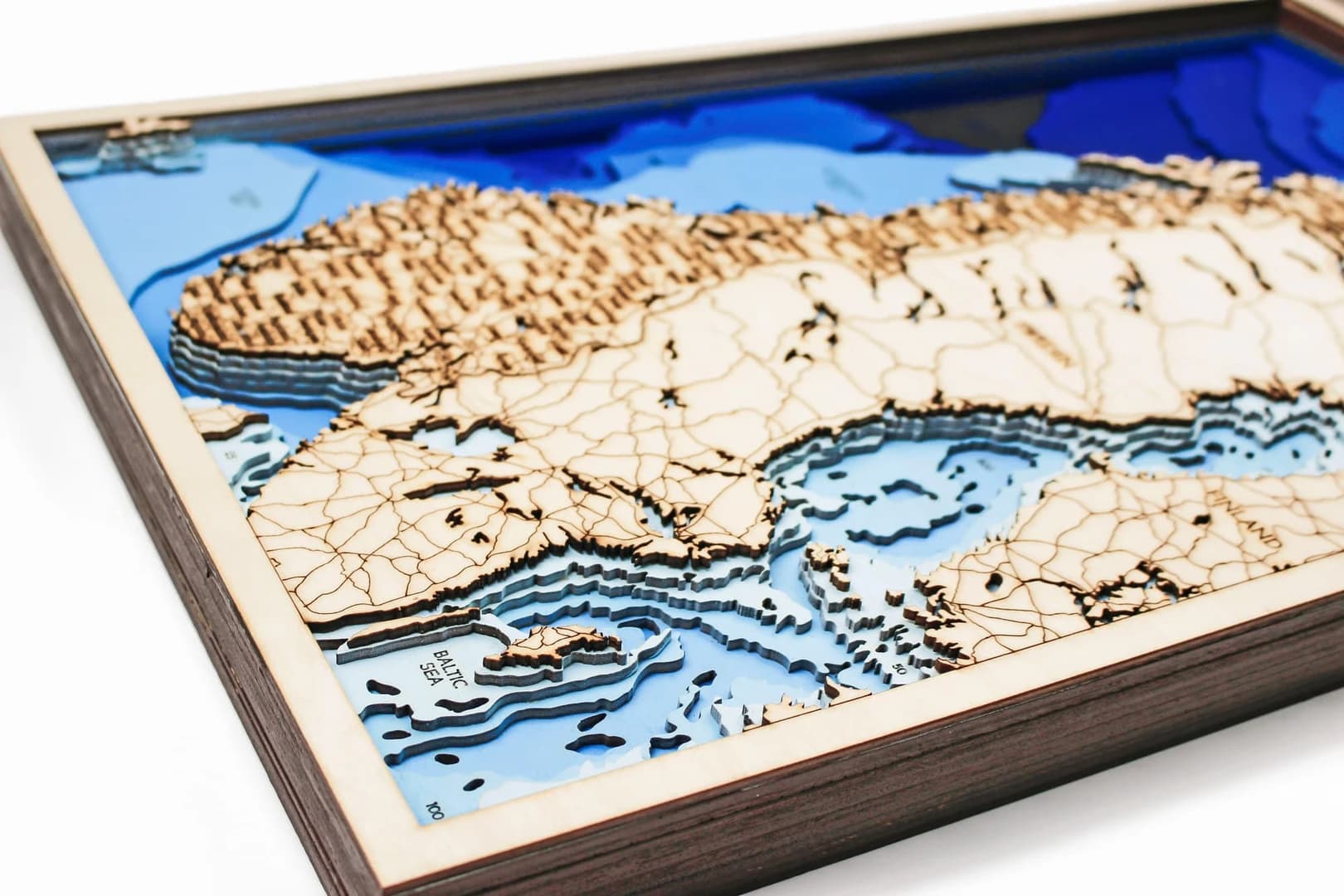 sea-maps_-norway-nautical-3d-wooden-depth-map__41xbgq1y8sk.webp