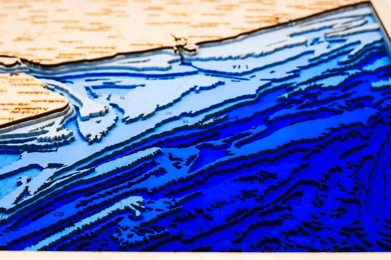 sea-maps_amsterdam-nautical-3d-depth-map__6p5y9mq64qw.webp