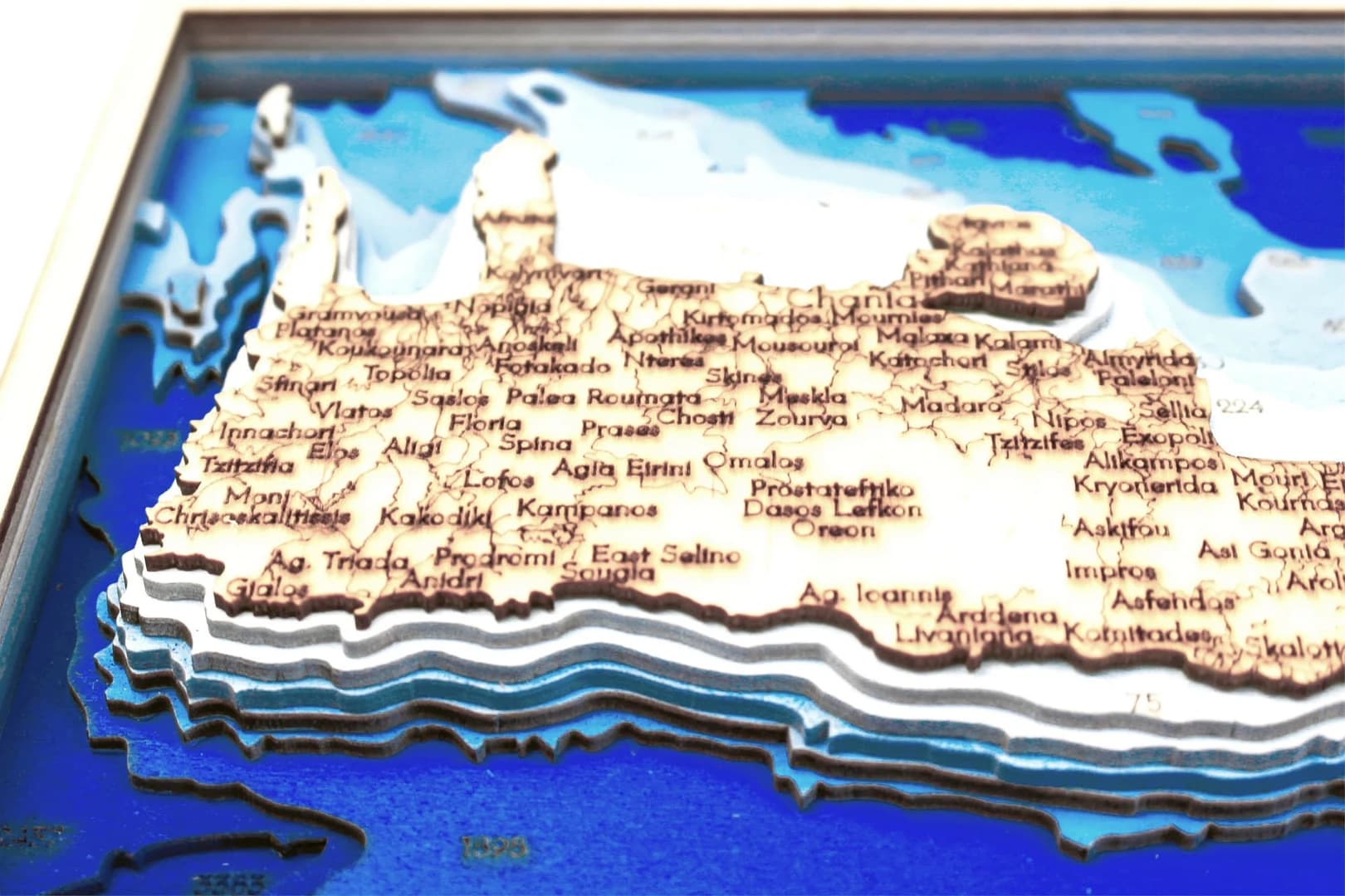 sea-maps_crete-nautical-3d-wooden-depth-map__adao45rw6v6.webp