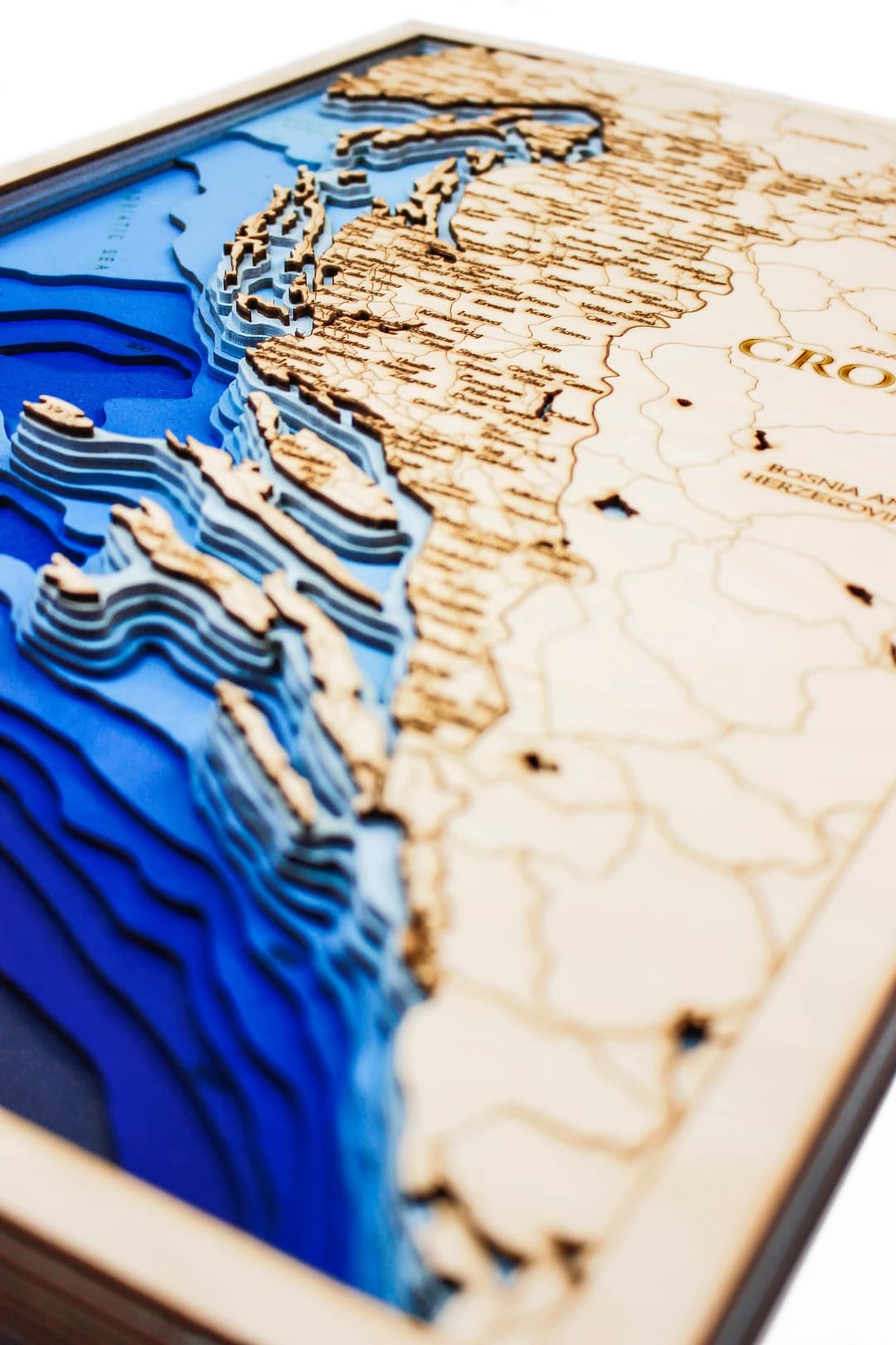 sea-maps_croatia-nautical-3d-wooden-depth-map__qq3hks54szc.webp