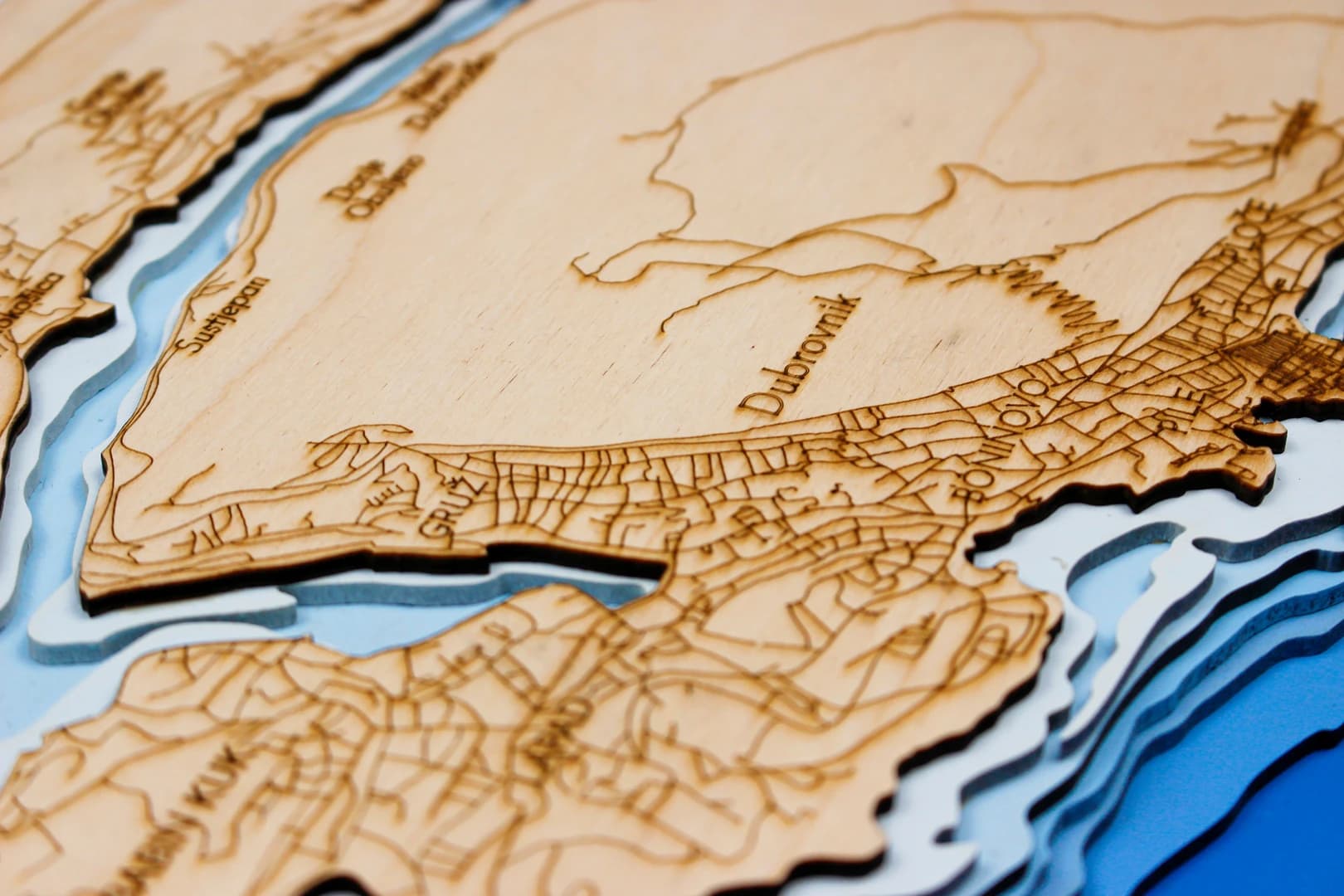 sea-maps_dubrovnik-nautical-3d-wooden-depth-map__wfuqyl8of6f.webp