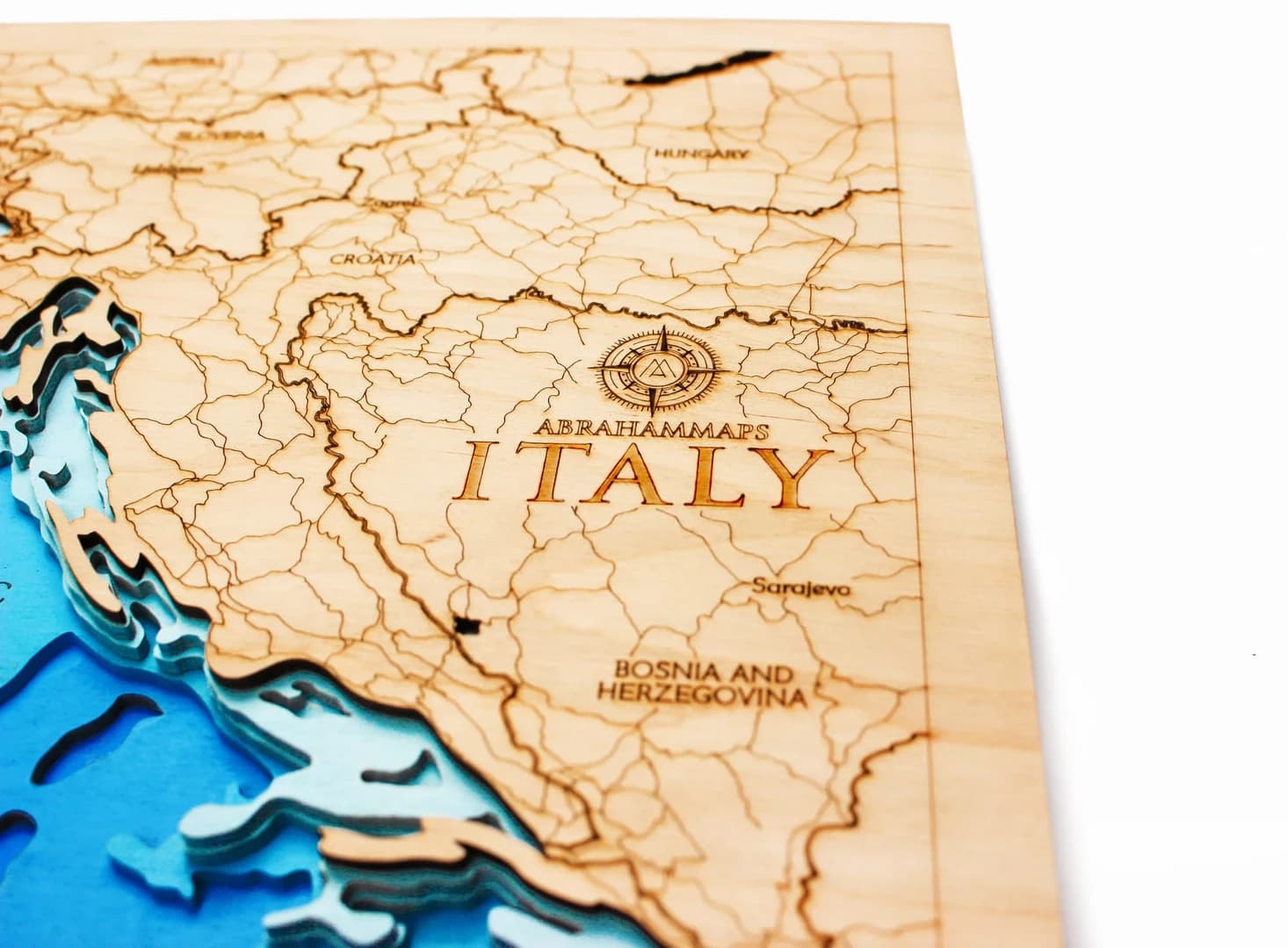 sea-maps_italy-nautical-3d-wooden-depth-map__iab18fsdtsq.webp