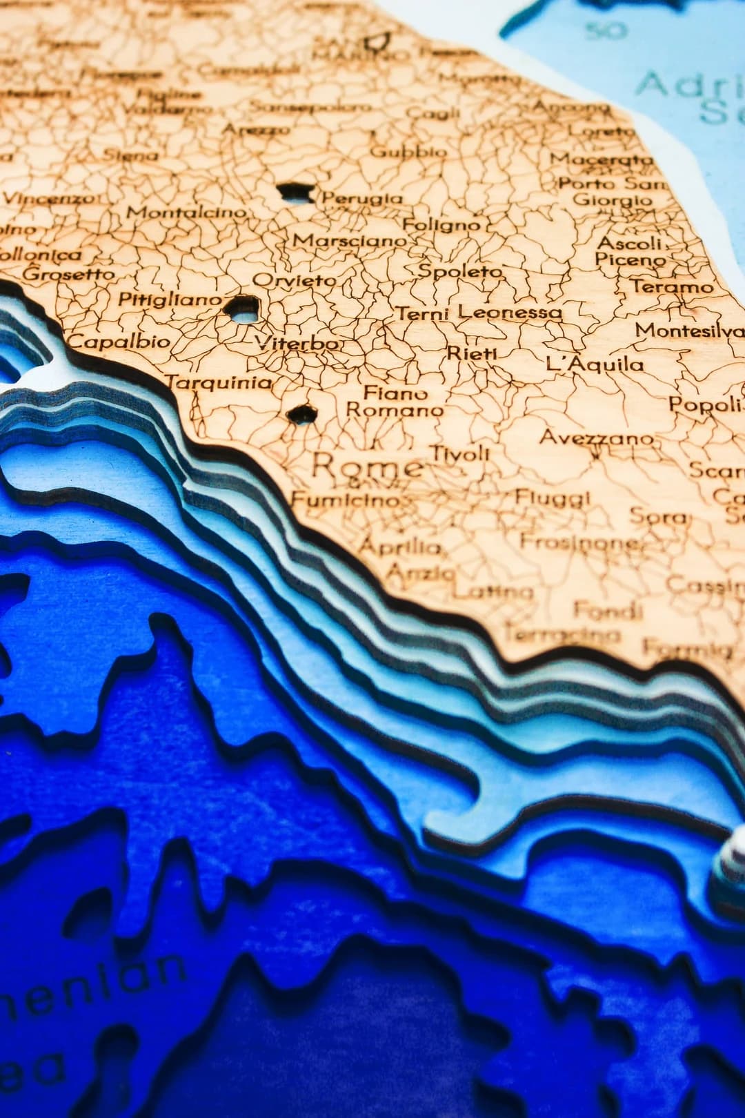 sea-maps_italy-nautical-3d-wooden-depth-map__wedsrrt0k5n.webp