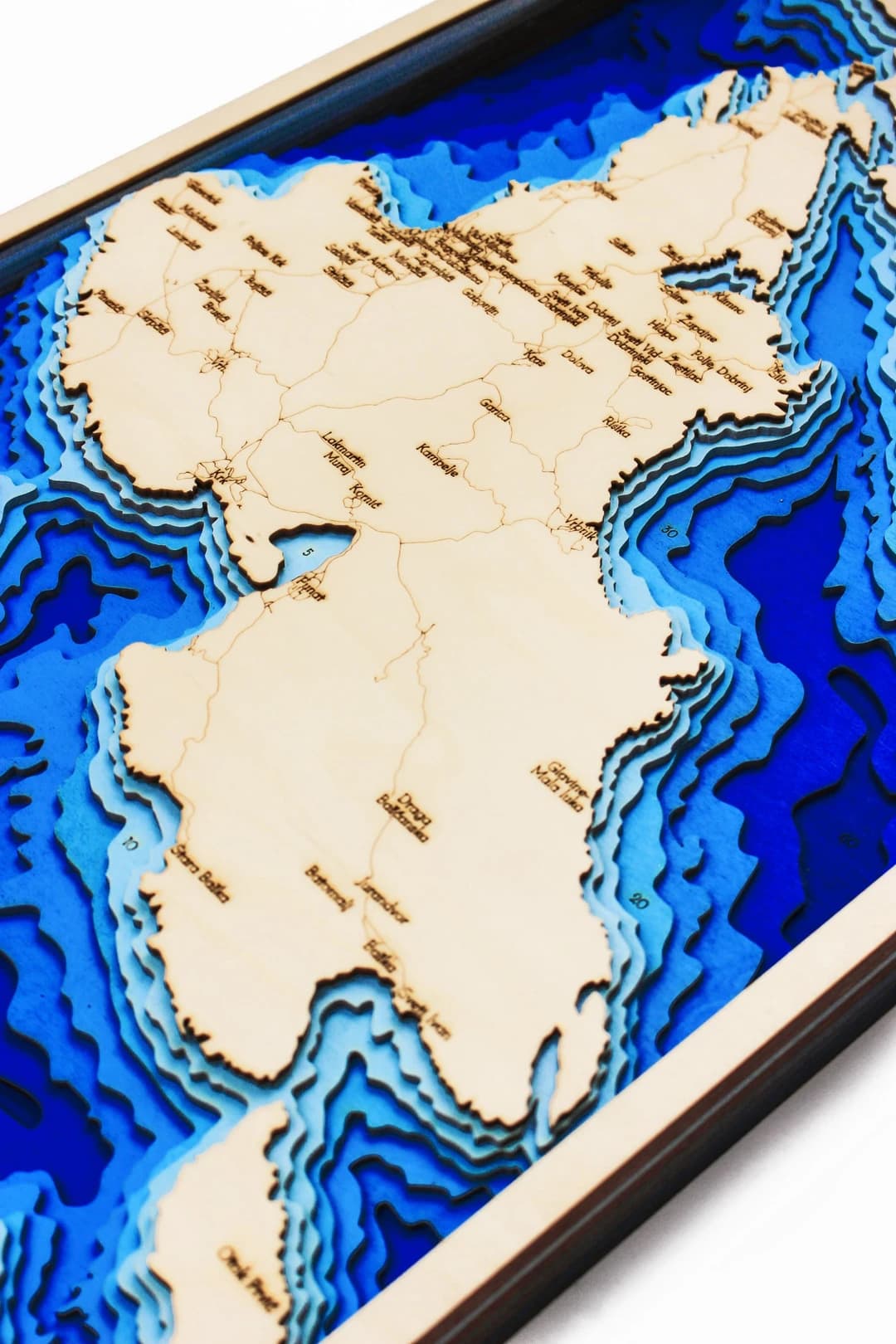 sea-maps_krk-island-nautical-3d-wooden-depth-map__ihjtnrlc2jg.webp