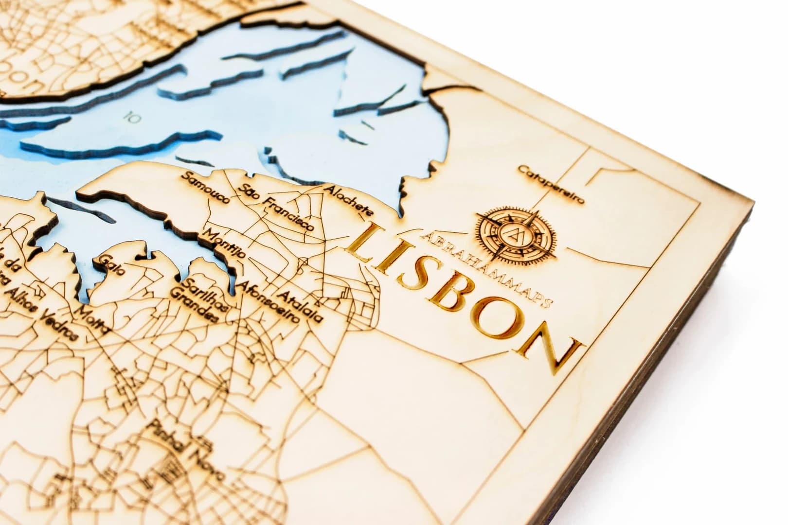 sea-maps_lisabon-nautical-3d-wooden-depth-map__5n8ow9ia7ie.webp