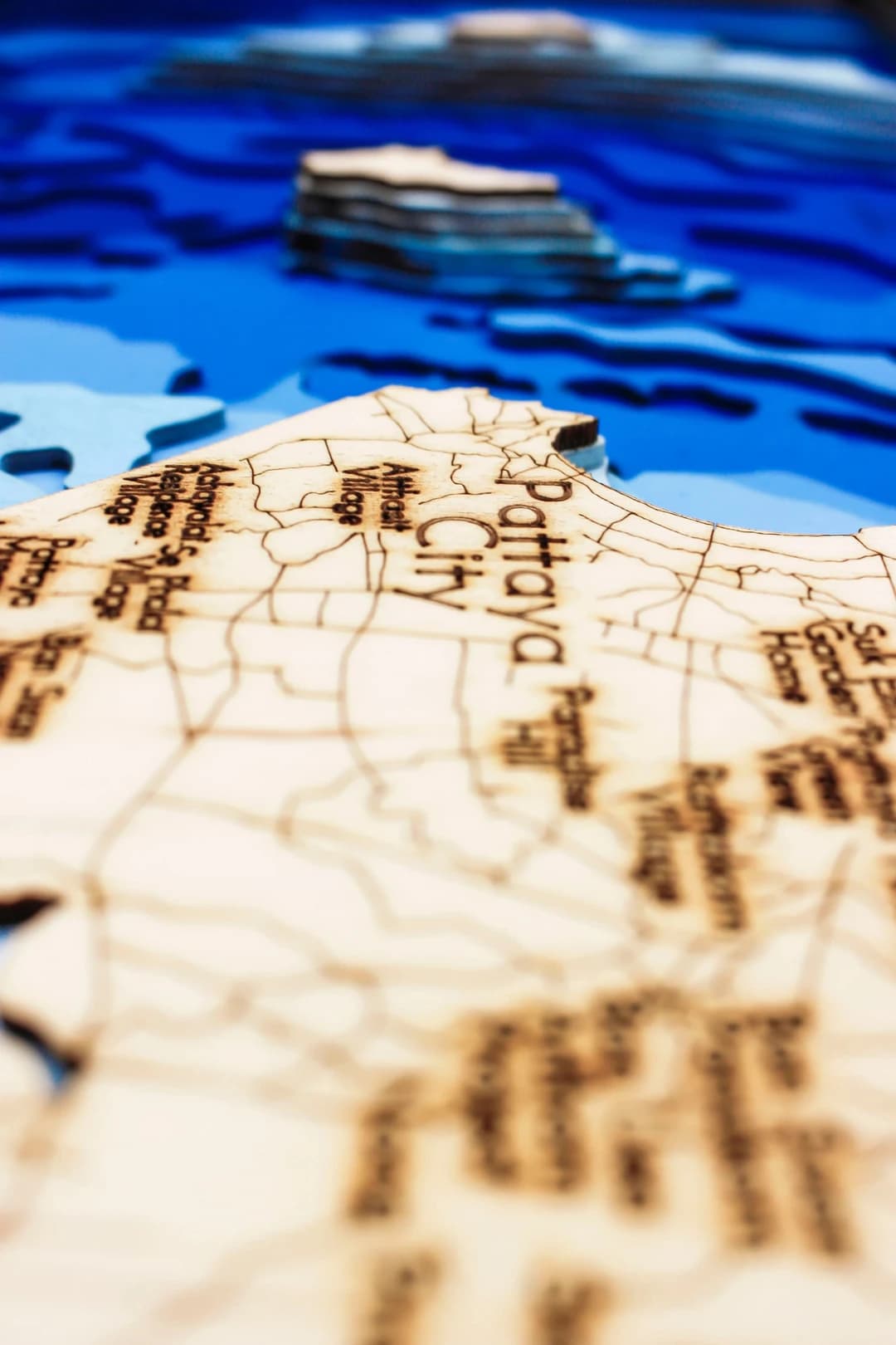 sea-maps_pattaya-nautical-3d-wooden-depth-map__z9gr2rumf.webp