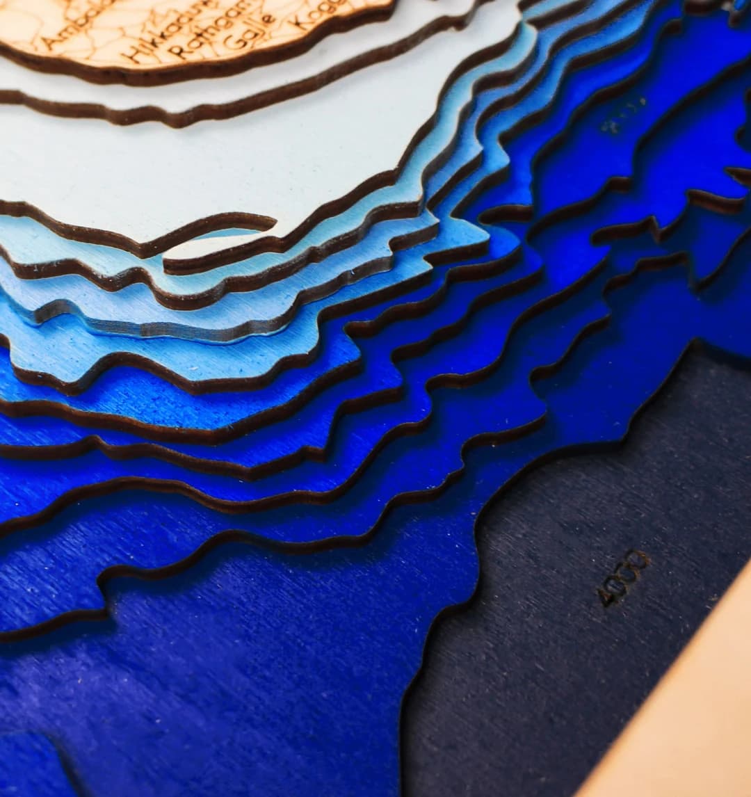 sea-maps_sri-lanka-nautical-3d-wooden-depth-map__gunxvhniw67.webp