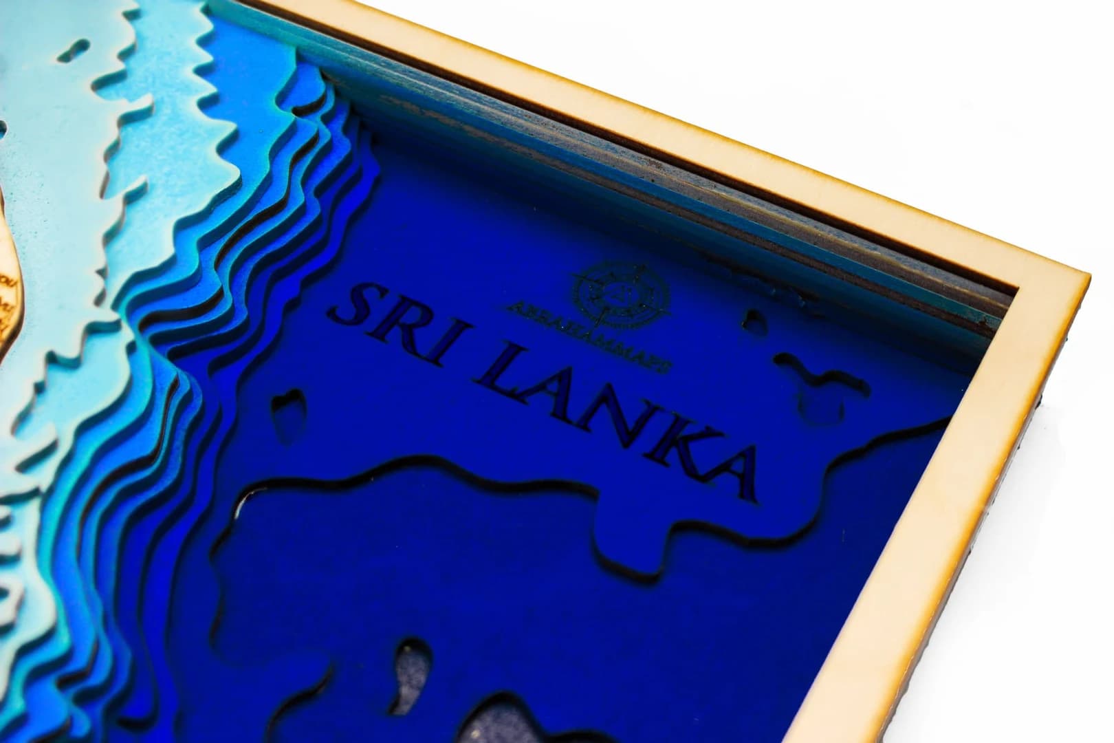 sea-maps_sri-lanka-nautical-3d-wooden-depth-map__kevyud5pi1.webp