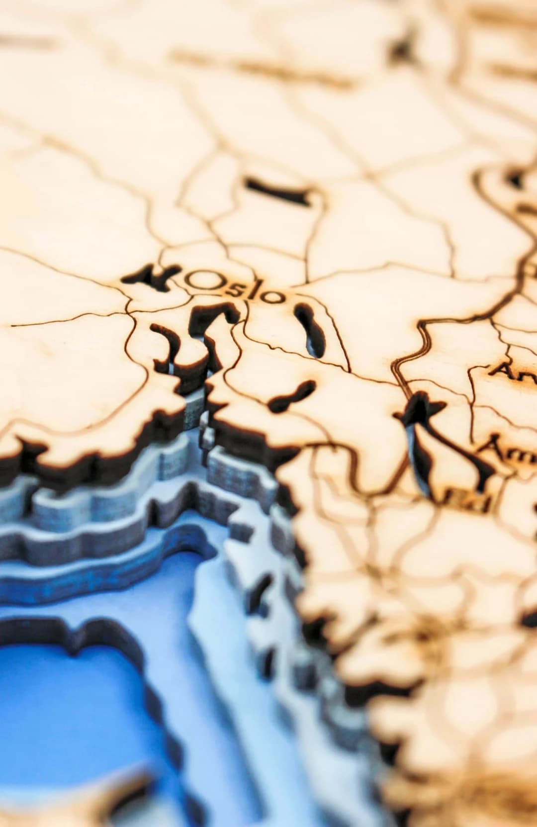 sea-maps_swedem-nautical-3d-wooden-depth-map__xplgterj5gb.webp