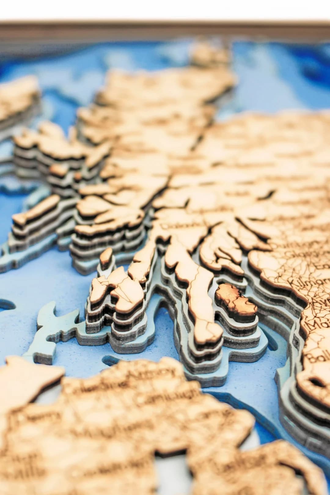 sea-maps_united-kingdom-nautical-3d-wooden-depth-map__6gcnmqnlh3q.webp