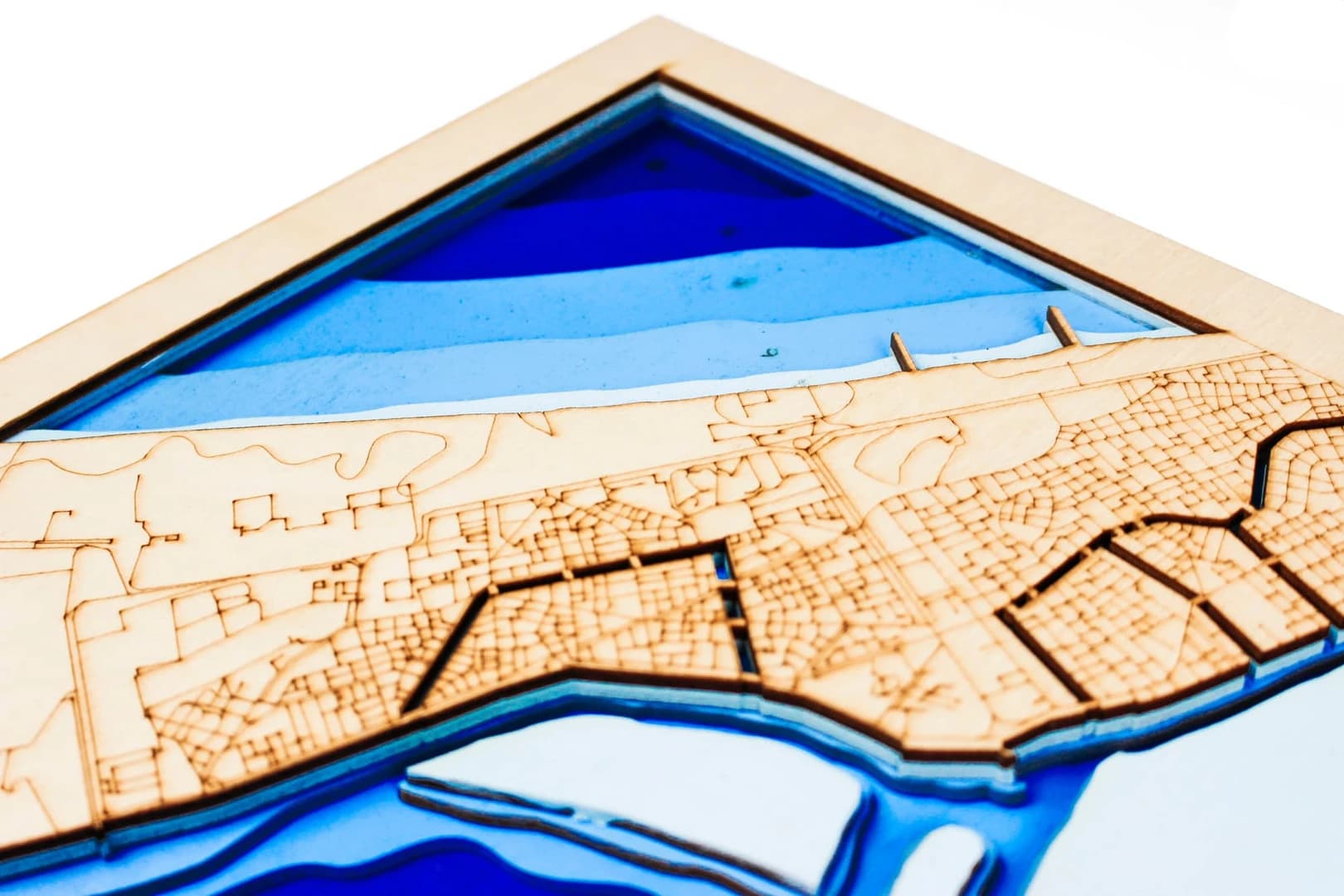 sea-maps_venice-nautical-3d-wooden-depth-map__6fkhu5gzbn.webp