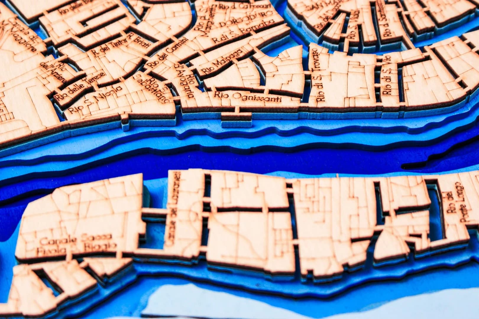 sea-maps_venice-nautical-3d-wooden-depth-map__zdwjerv701l.webp